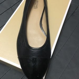 Michael KORS flat